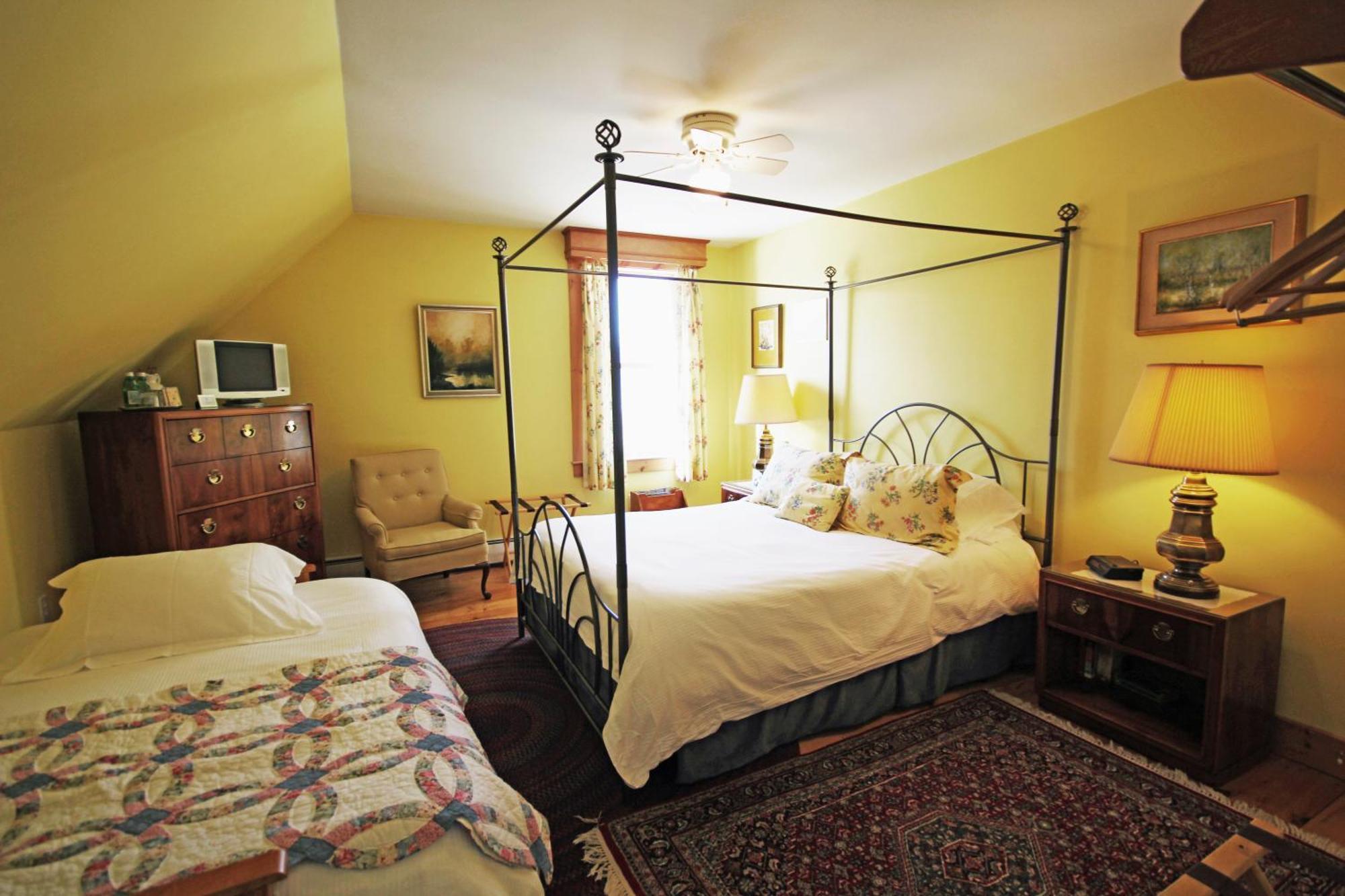 Highland Lake Inn Andover Rom bilde
