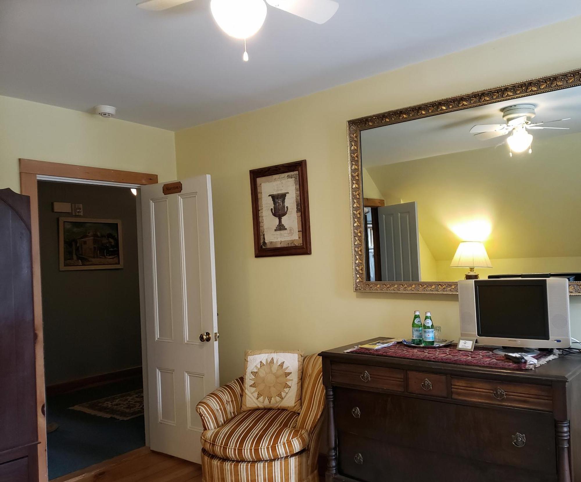Highland Lake Inn Andover Rom bilde