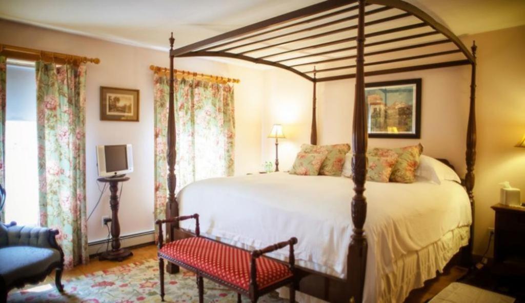 Highland Lake Inn Andover Eksteriør bilde